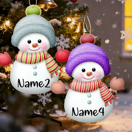 Vista 3 de Adornos de Navidad personalizados de muñeco de nieve con nombre, adornos de Navidad familiares personalizados para colgar en la puerta del árbol