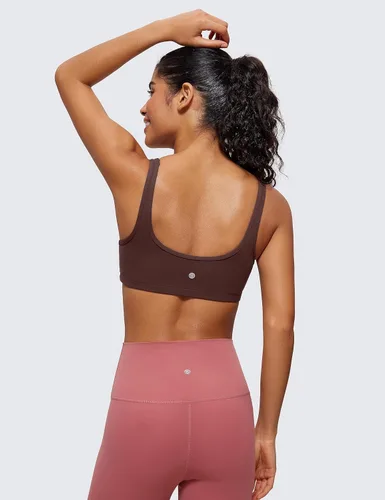 Vista 2 de CRZ YOGA Butterluxe - Mini brasier para mujer, cuello redondo, de bajo impacto, sin varillas, brasier deportivo con relleno para yoga y entrenamiento