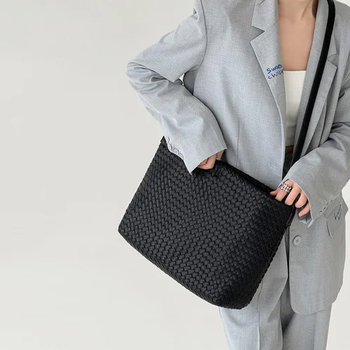 Vista 8 de Bolso Boston para mujer, bolso tejido de cuero vegano, bolso de mensajero para mujer, bolso cruzado de hombro de moda, casual hobo
