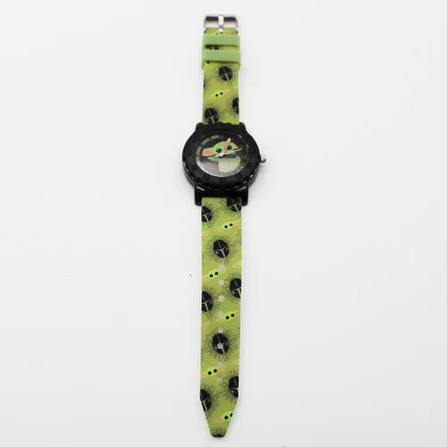 Vista 4 de Accutime Star Wars Baby Yoda - Reloj de pulsera analógico de cuarzo con cara pequeña, detalles negros para niñas, niños, niños de todas las edades