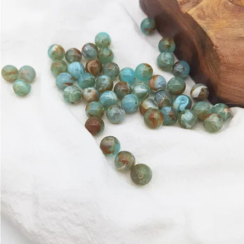 Vista 2 de INSPIRELLE Cuentas acrílicas de 6 mm, 600 piezas, cuentas redondas sueltas con patrones de mármol para hacer joyas, pulseras y collares