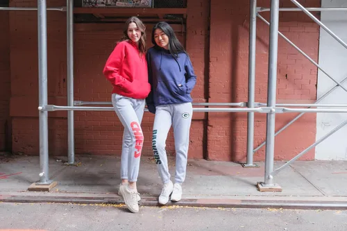 Vista 4 de Ultra Game NFL - Pantalones deportivos de vellón supersuaves para mujer Gris brezo