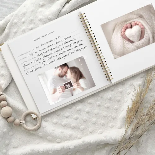 Vista 5 de Libro de recuerdos de bebé para niños y niñas – Libro atemporal para bebés de 5 años – Libro de recortes de diario neutro o álbum de fotos
