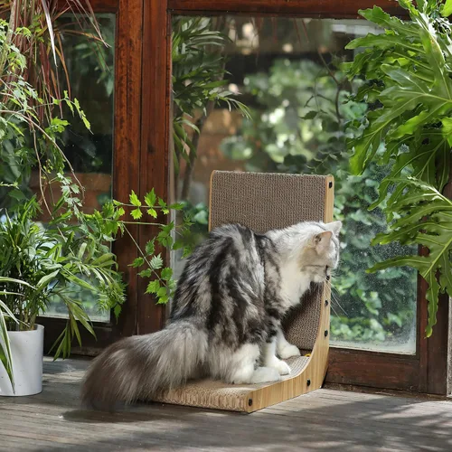 Vista 4 de FUKUMARU Rascador para gatos, 18.7 pulgadas en forma de L, almohadilla para rascar para gatos montada en la pared, cartón rascador para gatos