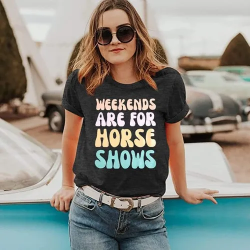 Vista 4 de Camisas de caballo para mujer, camiseta de regalo ecuestre, los fines de semana son para espectáculos de caballos, camiseta casual de manga corta