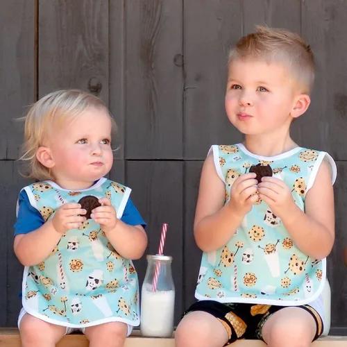 Vista 8 de BapronBaby Galletas y leche Bapron – Babero más seguro sin lazo para el cuello para bebés y niños pequeños – Suave impermeable resistente a