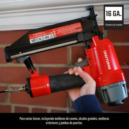 Vista 5 de Craftsman Compresor de Aire Tipo Panqueque de 6 Galones Kit Combo de 4 Herramientas, 150 PSI, Libre de Aceite, Incluye Clavadora de Acabado 16GA