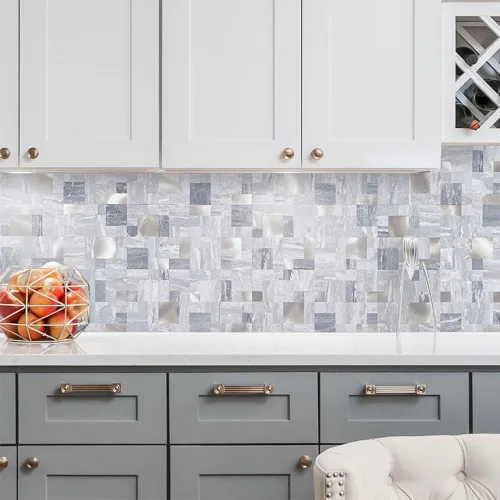 Vista 5 de DICOFUN 1 hoja de azulejo adhesivo de mármol gris para salpicaduras, azulejos de metal mixto con astillas plateadas para cocina y baño, adhesivo
