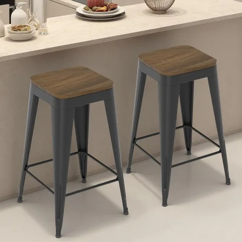 Vista 24 de Juego de 4 taburetes de bar de metal, taburetes de bar con respaldo alto con asiento de madera, taburetes de bar negros de 24 pulgadas para isla