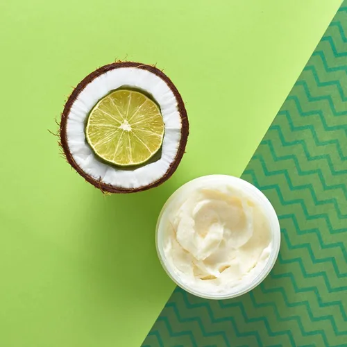 Vista 3 de Absolutely Natural - Mantequilla corporal batida de coco y lima, 5 onzas con manteca de karité nutritiva y aceite de coco, sin parabenos, vegana