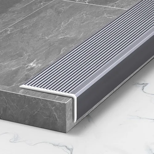 Vista 19 de ARCVOX Protector de borde de umbral en forma de L, tiras de transición para pisos resistentes a la suciedad, protector de borde de aluminio