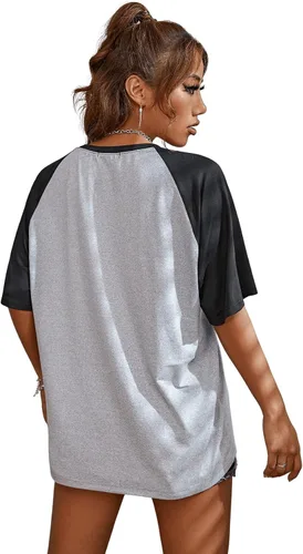 Vista 2 de Verdusa Camiseta casual de manga corta con cuello redondo de gran tamaño para mujer