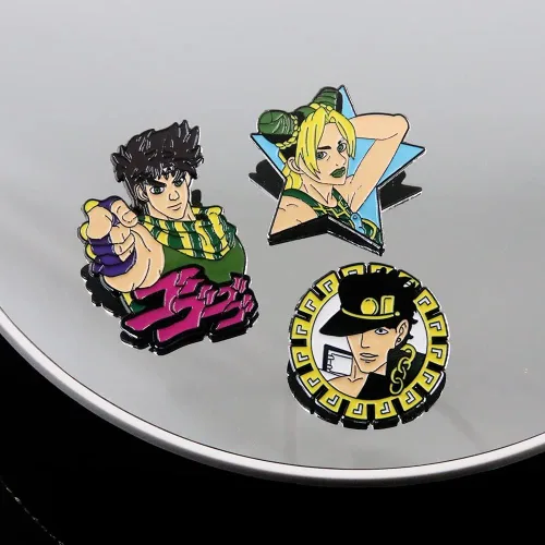 Vista 2 de JJBA JoJo - Broche esmaltado de anime Jotaro Jolyne Joseph para cosplay, regalos de Navidad para niños, niñas, adolescentes, mujeres y hombres