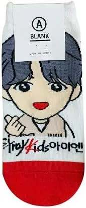 Vista 7 de Calcetines de personajes de dibujos animados Kpop StrayKids para mujer, fabricados en Corea, Blanco