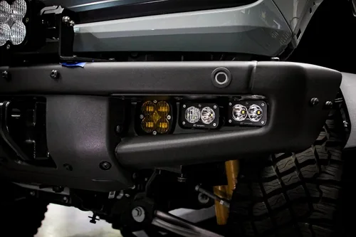 Vista 3 de Baja Designs 447762 Barra de luz todoterreno para Ford Bronco, negro, 21-22 Bronco
