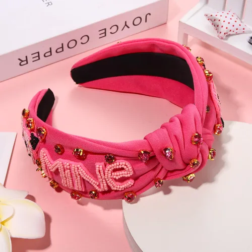 Vista 6 de mokkia Diademas de corazón para el día de San Valentín para mujer, accesorios para el día de San Valentín, diadema anudada con corazón con cuentas