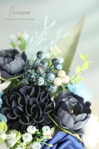 Vista 3 de Juego de tallos de follaje artificial, 59 piezas con 7 tipos de flores de follaje sintéticas para manualidades, ramos de novia, arreglos florales