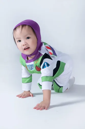 Vista 6 de Disfraz de Buzz Lightyear de Disguise Costumes (para niño), de 12-18 meses