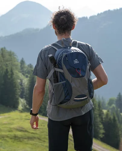 Vista 8 de WATERFLY Mochila de senderismo ligera y plegable, paquete de día 30L azul