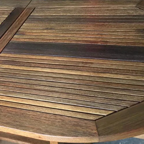Vista 10 de TotalBoat Aceite de teca - Sellador de madera marina prémium protege y conserva la teca en barcos y muebles de exterior (1 cuarto de galón)
