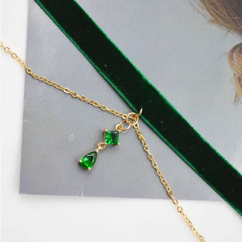 Vista 3 de MOMOCAT Black Velvet Red Pendant Choker Necklace for Women Gothic Lace Chokers Necklace Witch Bride Vampire Accessories Aesthetic kawaii Jewelry for