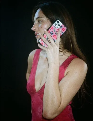 Vista 5 de Wildflower Fundas - Realización Par x Devon Lee Carlson, Compatible con Apple iPhone 13 Pro Max Rojo, Ranas, Colaboración - Protector de Par