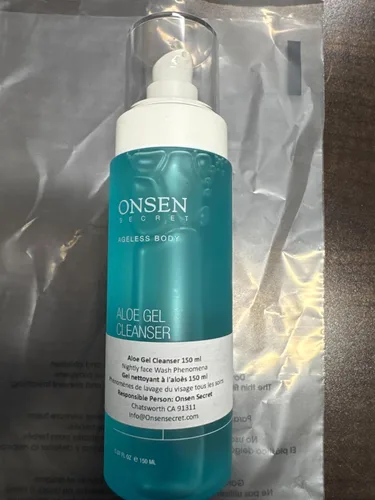 Vista 5 de Onsen Secret Jabón facial japonés de aloe vera, limpiador facial nocturno de primera calidad para eliminación de maquillaje, cura piel seca