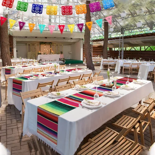 Vista 2 de Paquete de 10 caminos de mesa mexicanos de 14 x 84 pulgadas, 29 pancartas de papel picado, pancarta colgante de fiesta y banderín colorido para Rojo