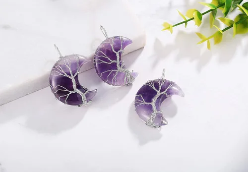 Vista 7 de XIANNVXI Collar con colgante de luna creciente envuelta en alambre con forma de árbol de la vida Collar con piedras de cristal curativo de reiki
