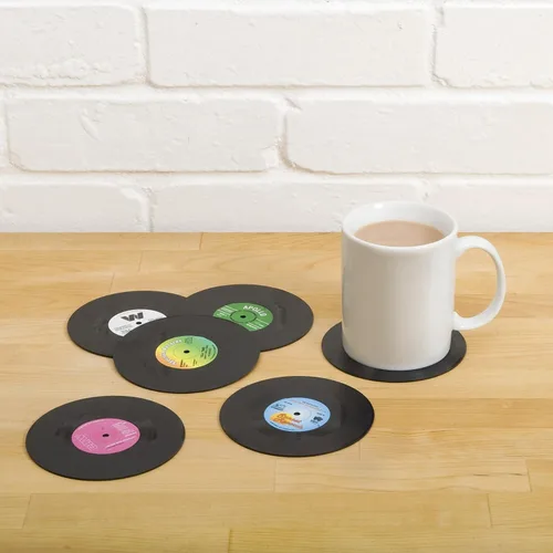 Vista 2 de Gift Republic - Posavasos retro de vinilo, posavasos para bebidas geniales, gran idea de regalo para inauguración de casa, idea de regalo