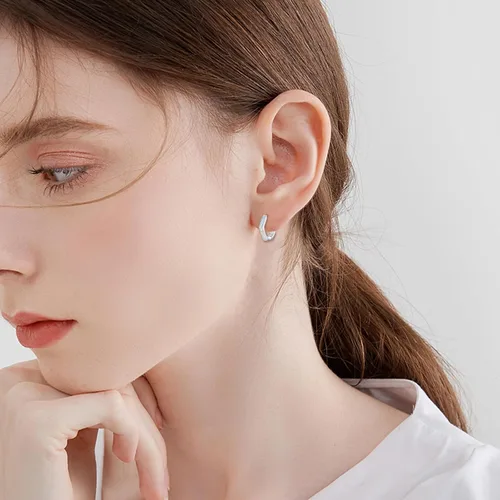 Vista 2 de Aretes de ópalo de plata de ley 925 geométrica hexagonalestrellaclip de papel, aretes de aro blanco ópaloconcha de abulón, regalo para mujeres