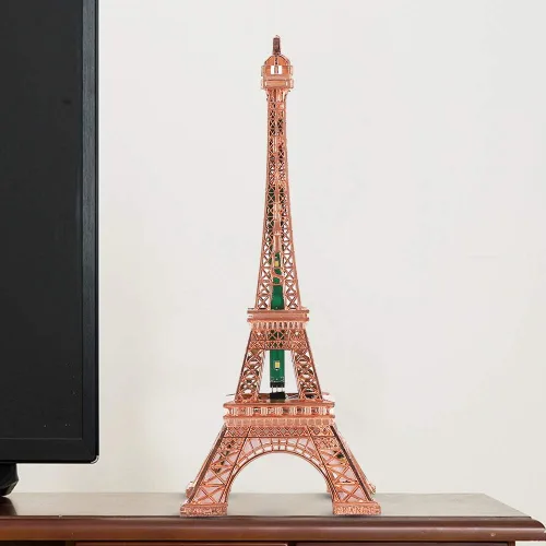 Vista 6 de LIZEALUCKY Estatua de la Torre Eiffel, modelo de torre Eiffel de 10.2 pulgadas, torre decorativa de escritorio de mesa con luz nocturna 3D, luminoso