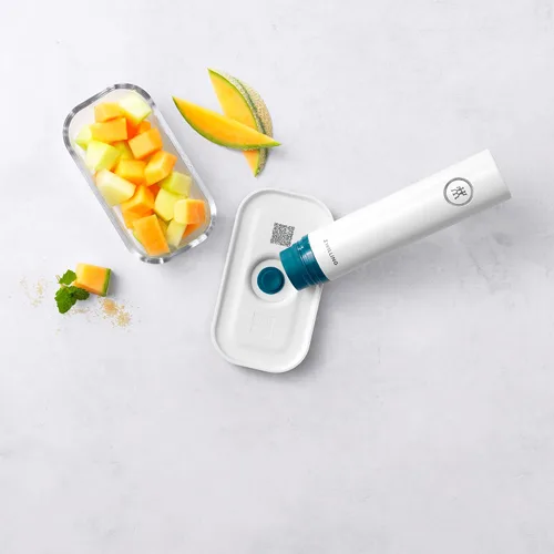 Vista 4 de ZWILLING Recipiente hermético de almacenamiento de alimentos Fresh & Save, pequeño, La Mer