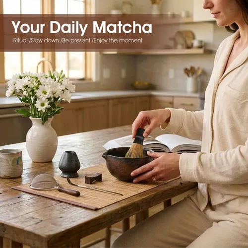 Vista 3 de Juego de batidor Matcha de 7 piezas con cuenco de matcha hecho a mano y batidor de bambú morado de 100 puntas (Chasen), kit completo de matcha