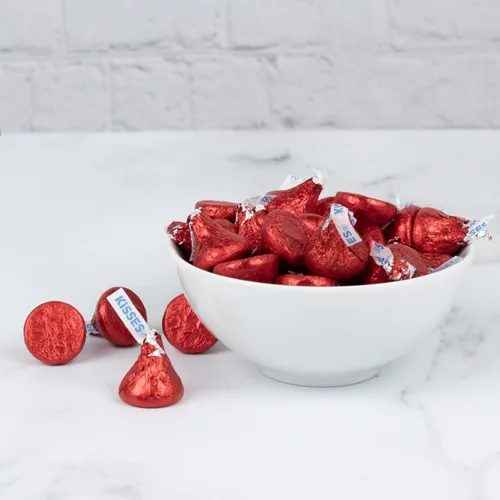 Vista 4 de 180 unidades de besos de caramelo rojo - Chocolate con leche (1.8 libras)