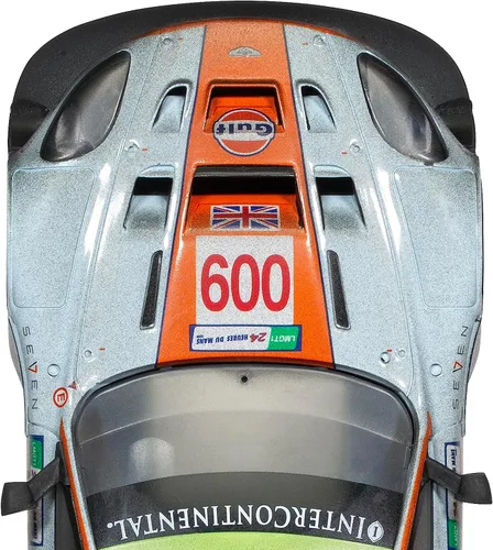 Vista 5 de Scalextric Aston Martin DBR9 ROFGO Gulf Edition #009 Livery sucio 1:32 Slot Race Car C4316