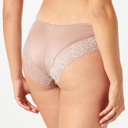 Vista 2 de Maidenform Bragas Comfort Devotion con parte trasera con encaje tipo tanga para mujer, 8