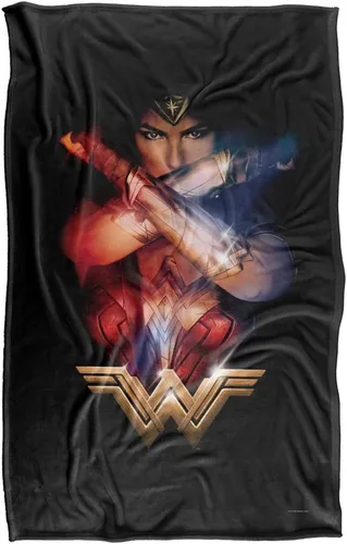 Vista 2 de Wonder Woman Arms Crossed Silky Touch Manta súper suave de 36 x 58 pulgadas