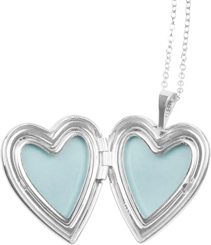 Vista 2 de Medallones en forma de corazón de plata fina, disponibles en varios tamaños y diseños adorables.