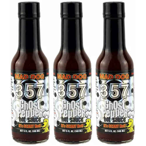 Vista 2 de Mad Dog 357 Ghost Pepper - Salsa picante de 5 onzas, paquete de regalo de cuatro botellas