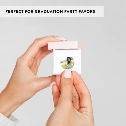 Vista 6 de Andaz Press Colección de graduación personalizada con fotos, etiquetas de gota de chocolate para besos, paquete de 216, imagen personalizada
