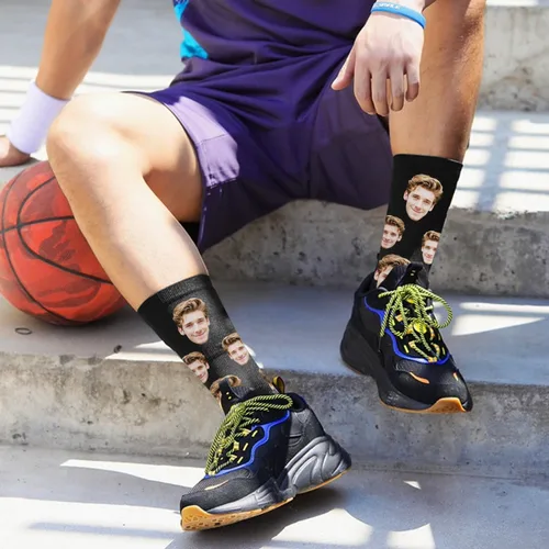 Vista 2 de Dreamdecor Calcetines divertidos personalizados con foto, calcetines divertidos personalizados para hombres, mujeres y niños