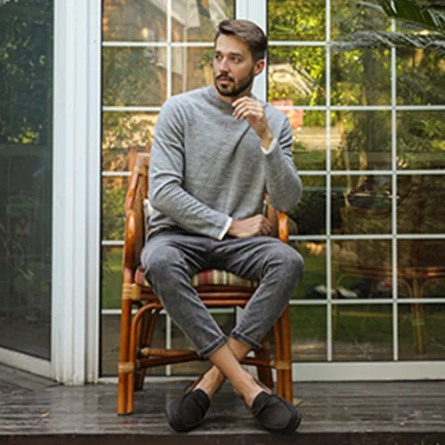 Vista 4 de ULTRAIDEAS Men's Austin Moccains Knit Slippers with Tie