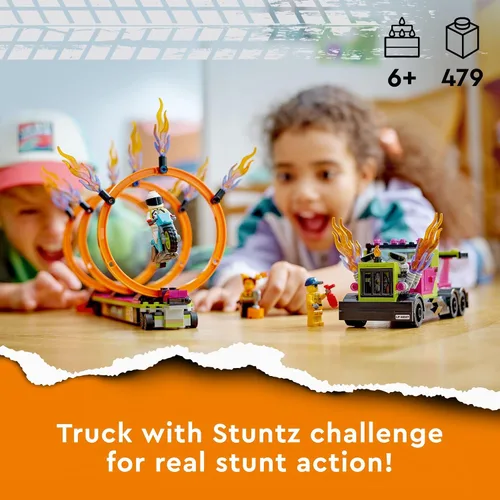 Vista 2 de LEGO City Stuntz Stunt Truck & Ring of Fire Challenge 60357 con juguete de motocicleta impulsado por volante y minifiguras, regalo divertido