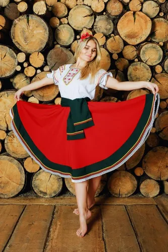 Vista 5 de Vestido folclórico traje de baile Ucrania ropa tradicional rojo círculo falda blusa blanca