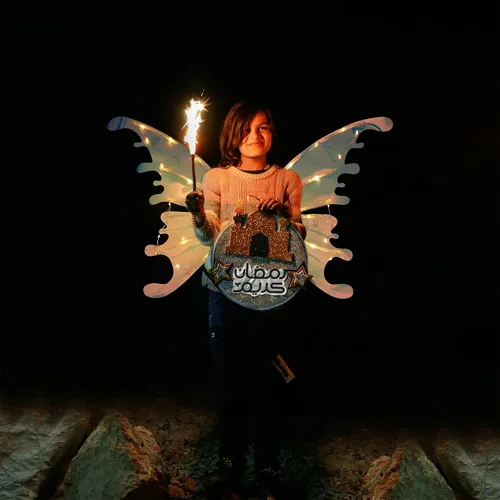 Vista 5 de Alas de hadas eléctricas para niños, niñas y mujeres adultas, alas de mariposa en movimiento iluminadas para Halloween, cosplay, disfraz de alas