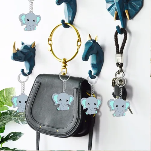 Vista 6 de CiciBear Paquete de 72 recuerdos de fiesta de elefante con llaveros de elefante azul bebé, etiquetas de agradecimiento y bolsas de regalo