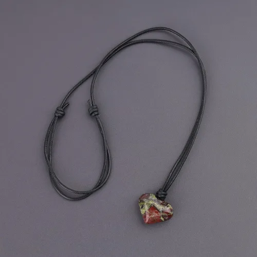 Vista 5 de COAI Collar con colgante de piedra de corazón de corazón de cuero, Piedra, sodalita