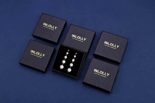 Vista 5 de Aretes colgantes de perlas de plata de ley 925 para mujeres y niñas, aretes largos de perlas, aretes colgantes de nácar, accesorios de perlas