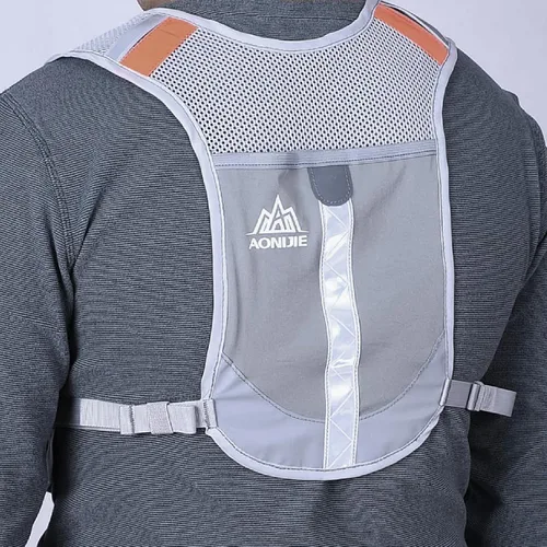 Vista 5 de JEELAD Running Hydration Vest Trail Backpack for Women and Men Jogging Trail Race Marathon Cycling Hiking
